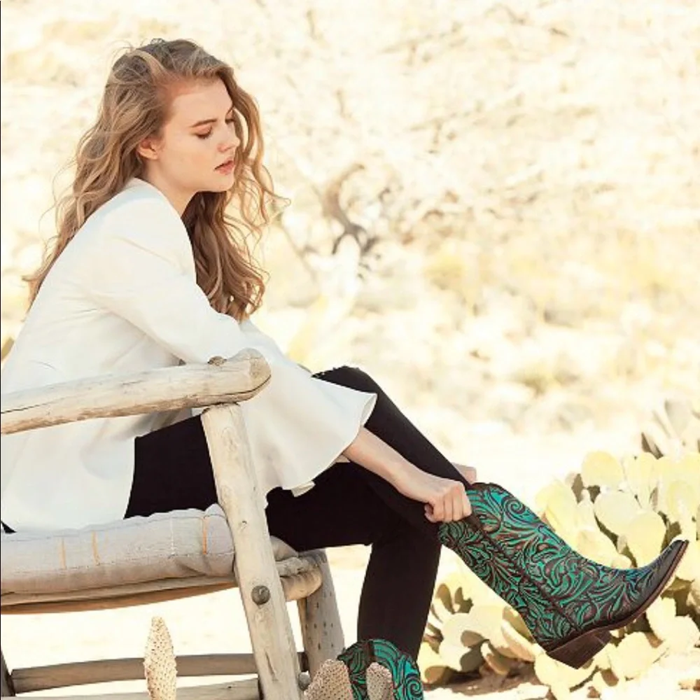 Patricia Nash turquoise and chocolate Heeled Boots - Picture 1 of 7